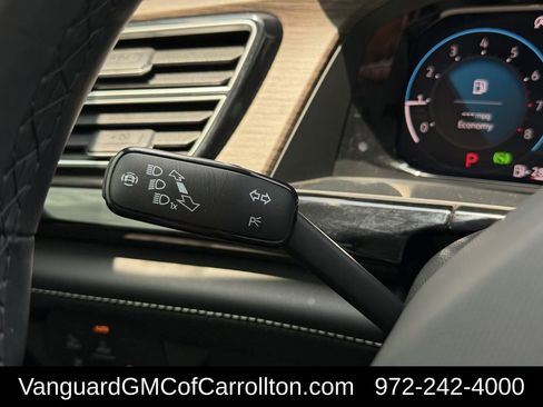 Used 2024 Volkswagen Atlas SEL Premium R-Line AWD/4WD image 25