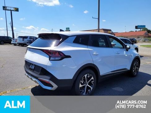 Used 2024 Kia Sportage EX FWD image 10