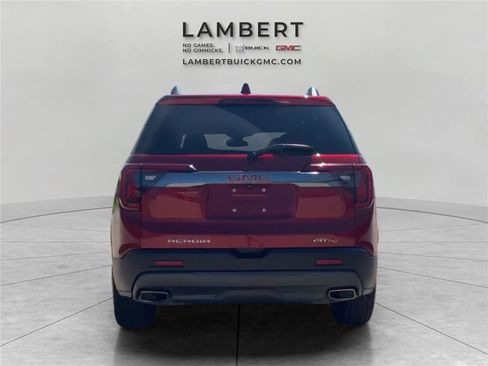 Used 2023 GMC Acadia AT4 w/ Technology Package AWD/4WD image 4