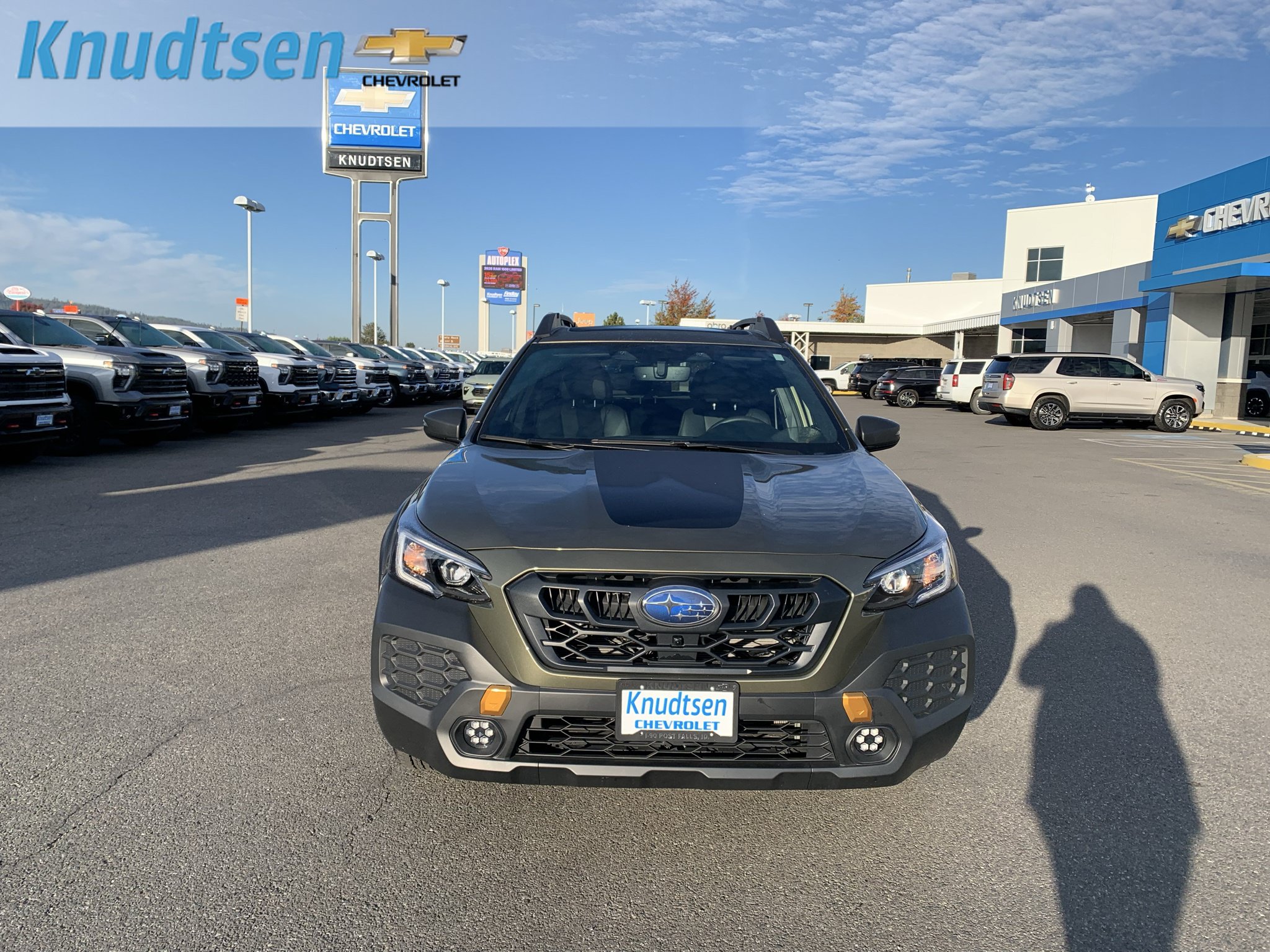 Used 2025 Subaru Outback Wilderness AWD/4WD image 2