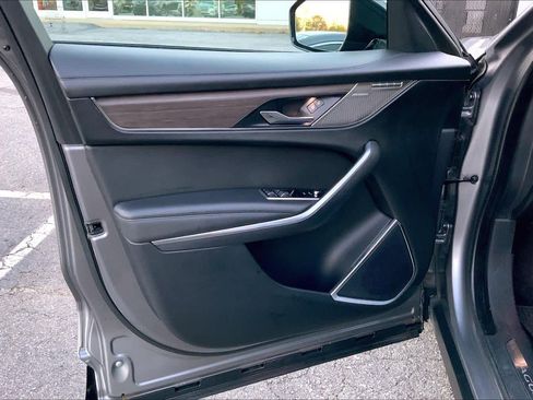 Used 2021 Jaguar F-PACE S image 22