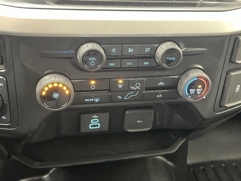 Used 2024 Ford F250 XL w/ STX Appearance Package image 19