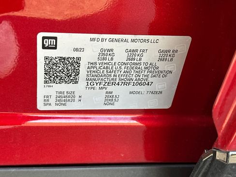 Used 2024 Cadillac XT4 Sport w/ Technology Package image 35