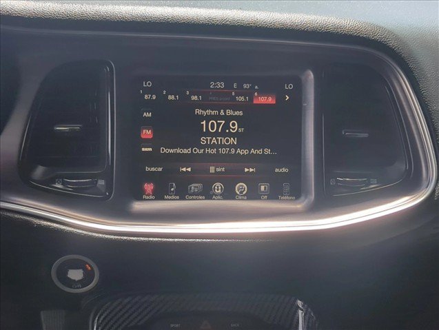 Used 2016 Dodge Challenger SXT RWD image 18
