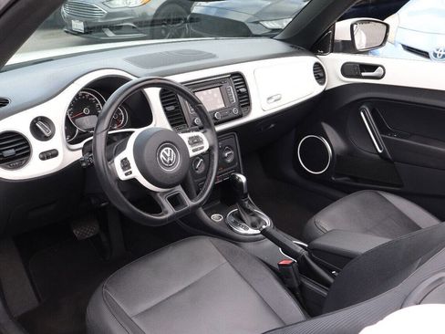 Used 2013 Volkswagen Beetle 2.5 image 5