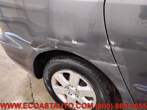 Used 2010 Toyota Sienna LE FWD image 21