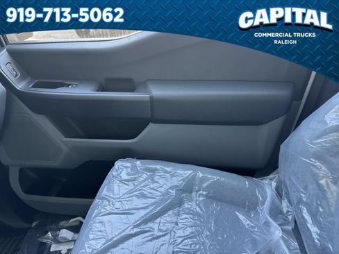 New 2026 Ford F550 4x4 Crew Cab image 30