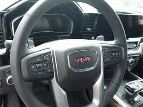 New 2025 GMC Sierra 1500 Elevation w/ Preferred Package AWD/4WD image 14