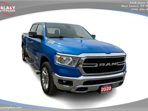Used 2020 RAM 1500 Big Horn AWD/4WD image 3