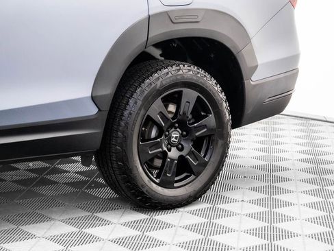 Certified 2022 Honda Pilot TrailSport image 35