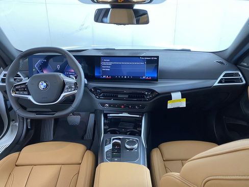 Used 2025 BMW 230i xDrive Coupe w/ Premium Package image 14