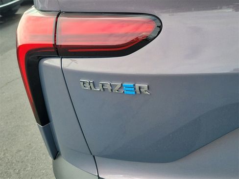 New 2026 Chevrolet Blazer EV LT image 19