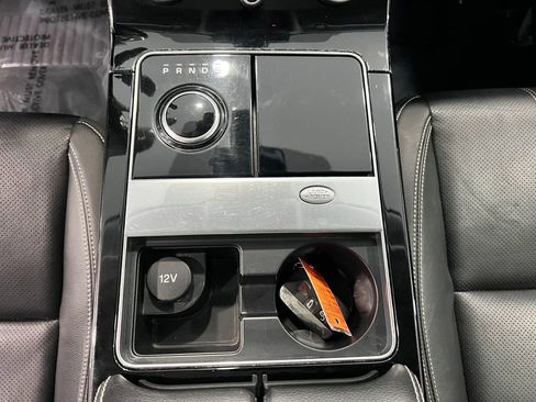 Used 2018 Land Rover Range Rover Velar S AWD/4WD image 18
