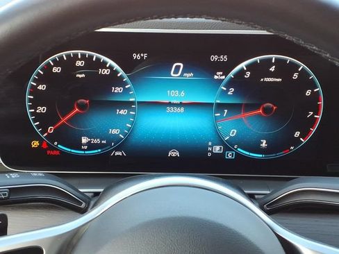 Used 2021 Mercedes-Benz GLE 350 4MATIC image 11