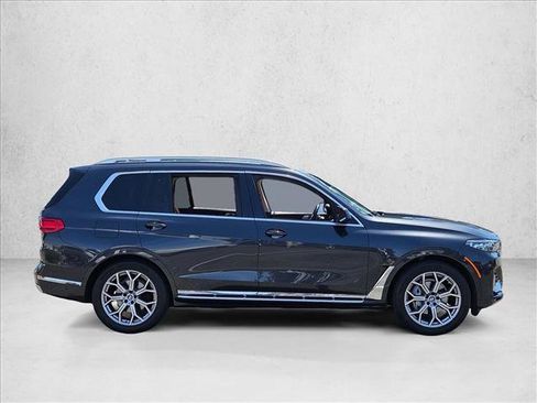 Used 2022 BMW X7 xDrive40i AWD/4WD image 4