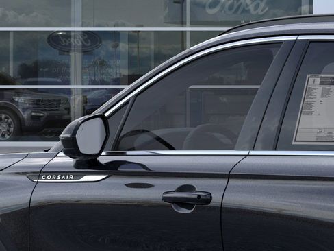 New 2026 Lincoln Corsair Premiere image 42