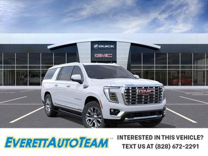 New 2026 GMC Yukon XL Denali w/ Sun & Power Step Package