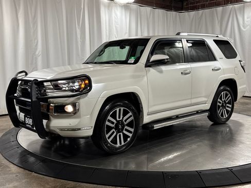 Used 2018 Toyota 4Runner Limited AWD/4WD image 1