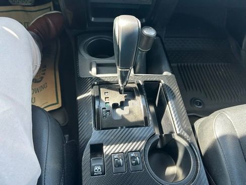 Used 2021 Toyota 4Runner Venture image 27