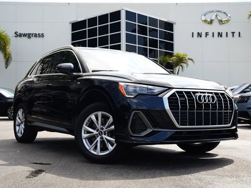 Used 2021 Audi Q3 2.0T Premium w/ Convenience Package image 1