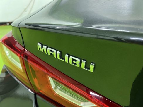 Used 2017 Chevrolet Malibu LS FWD image 12