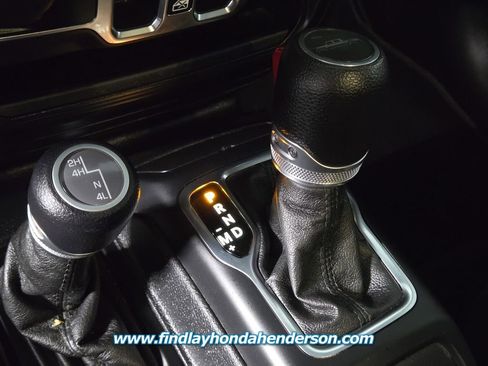 Used 2023 Jeep Gladiator Sport AWD/4WD image 29