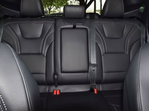 Certified 2025 Ford Mustang Mach-E Premium image 20