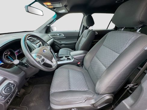 Used 2013 Ford Explorer XLT FWD image 13