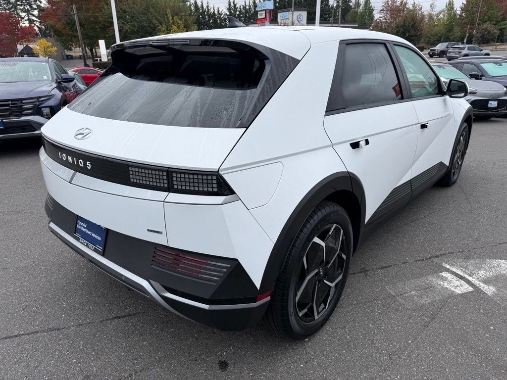 Certified 2024 Hyundai Ioniq 5 SE AWD/4WD image 7