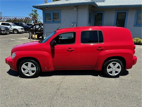 Used 2009 Chevrolet HHR LS image 4