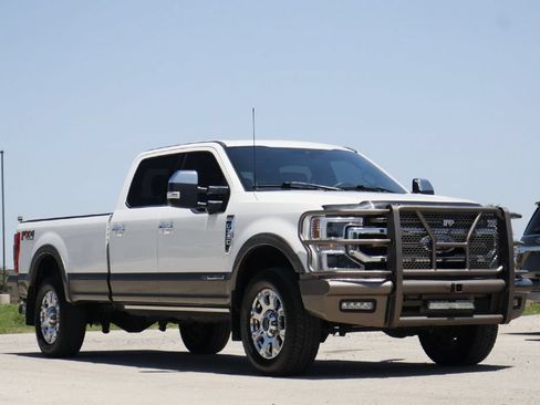 Used 2022 Ford F350 King Ranch w/ King Ranch Ultimate Package AWD/4WD image 26