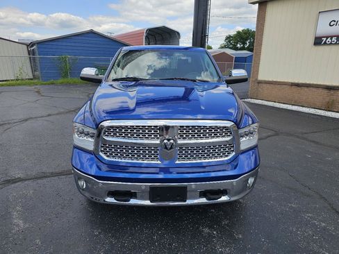 Used 2015 RAM 1500 Laramie w/ Convenience Group AWD/4WD image 32