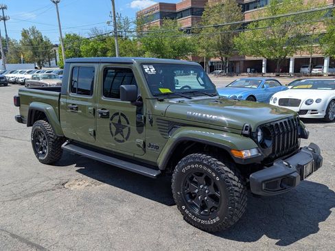 Used 2022 Jeep Gladiator Sport AWD/4WD image 5