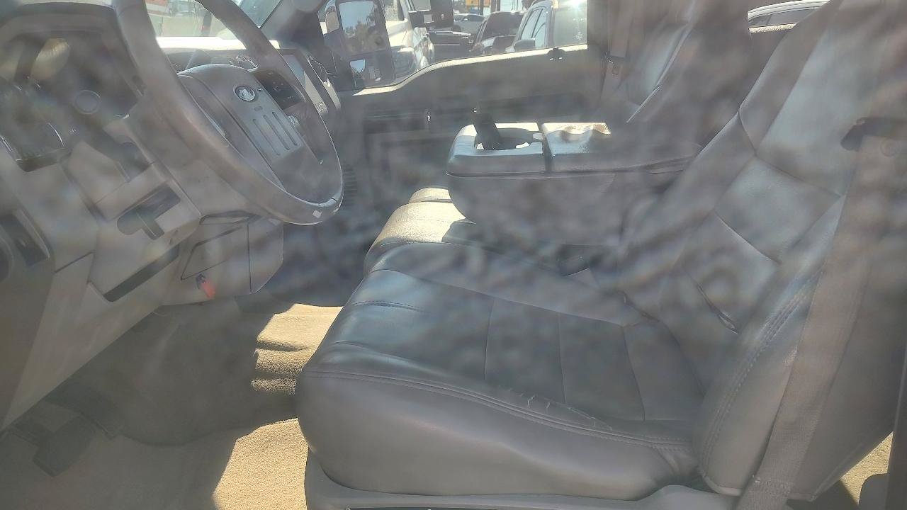 Used 2008 Ford F350 Lariat AWD/4WD image 10