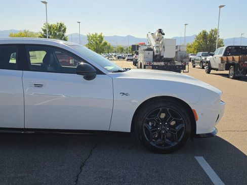 New 2026 Dodge Charger R/T AWD/4WD image 11