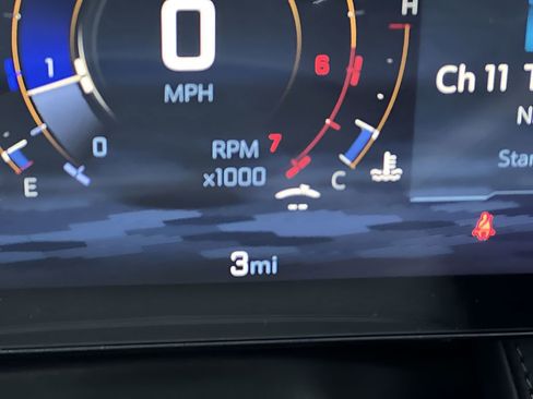 New 2026 Chevrolet Equinox LT w/ Convenience Package II image 12