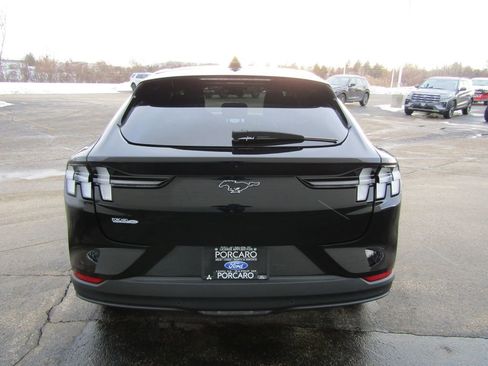 Used 2025 Ford Mustang Mach-E Premium image 4