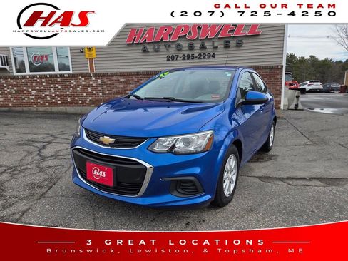 Used 2017 Chevrolet Sonic LT image 1