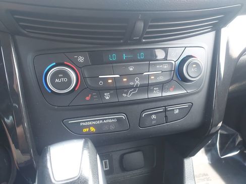 Used 2019 Ford Escape SE AWD/4WD image 15