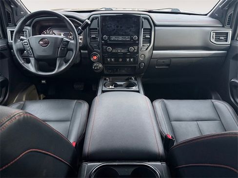 Used 2023 Nissan Titan PRO-4X w/ Pro-4x Convenience Package image 10