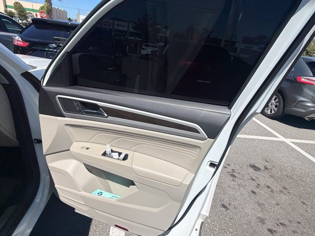 Used 2023 Volkswagen Atlas SE w/ Panoramic Sunroof Package FWD image 16