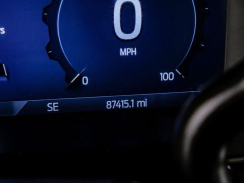 Used 2024 Ford F350 Lariat w/ FX4 Off-Road Package image 20