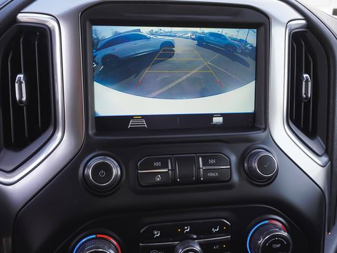 Used 2021 Chevrolet Silverado 1500 LT image 27