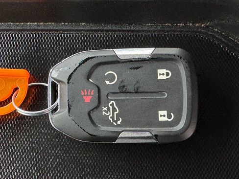 Used 2021 Chevrolet Silverado 1500 LT image 33