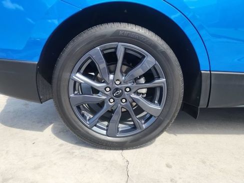 Certified 2024 Chevrolet Equinox RS FWD image 13