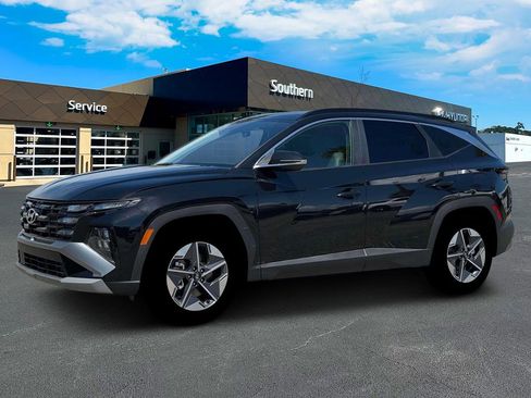 New 2026 Hyundai Tucson SEL image 2