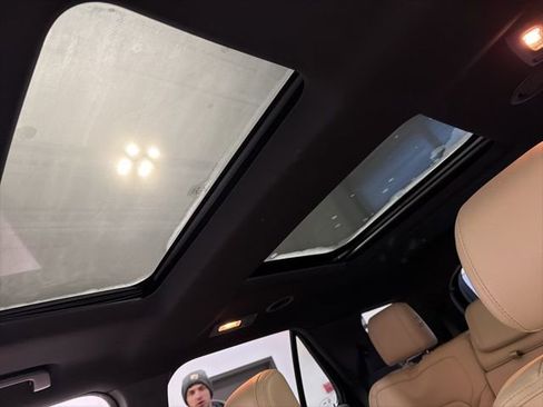 Used 2016 Ford Explorer Limited w/ Equipment Group 301A image 17