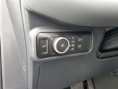 New 2026 Ford Explorer Active w/ Active Comfort Package AWD/4WD image 13