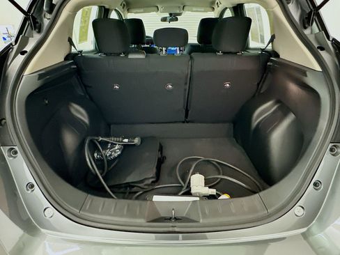 Used 2025 Nissan Leaf S FWD image 29