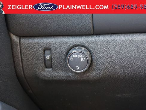 Used 2022 Chevrolet Colorado LT w/ Fleet Safety Package RWD image 26